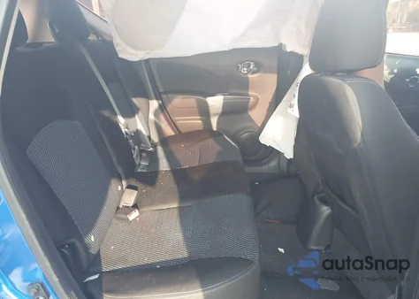 2015 Nissan Versa Note S (Sr)/S Plus/Sl/Sr/Sv z USA, uszkodzony, nr VIN 3N1CE2CP6FL378907